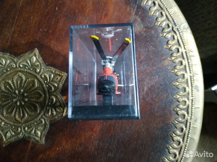 Модель вертолета