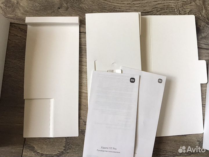 Коробка от xiaomi 11T Pro