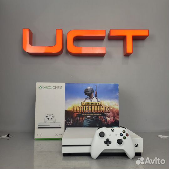 Игровая приставка xbox ONE S 1681 1Тб