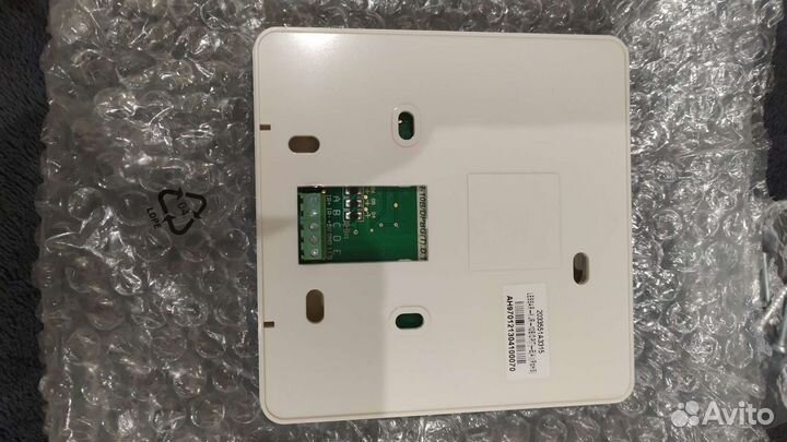 Пульт управления Lessar LZ-UPW4