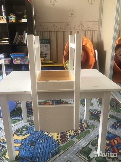 Детский стол и стул IKEA сундвик