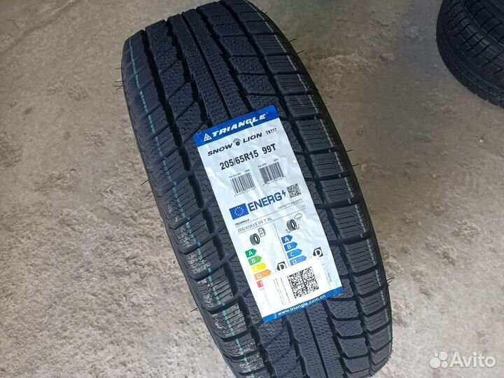 Triangle TR777 205/65 R15 99T