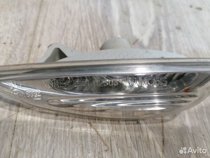 Повторитель поворотника в Крыло в Зеркало Hyundai