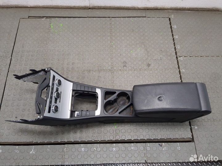 Консоль салона Volkswagen Passat CC, 2013