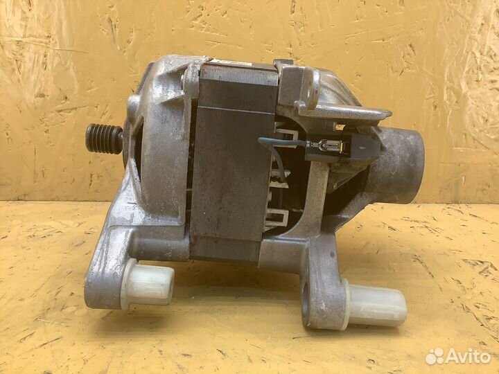 Двигатель мотор Whirpool. (1979)