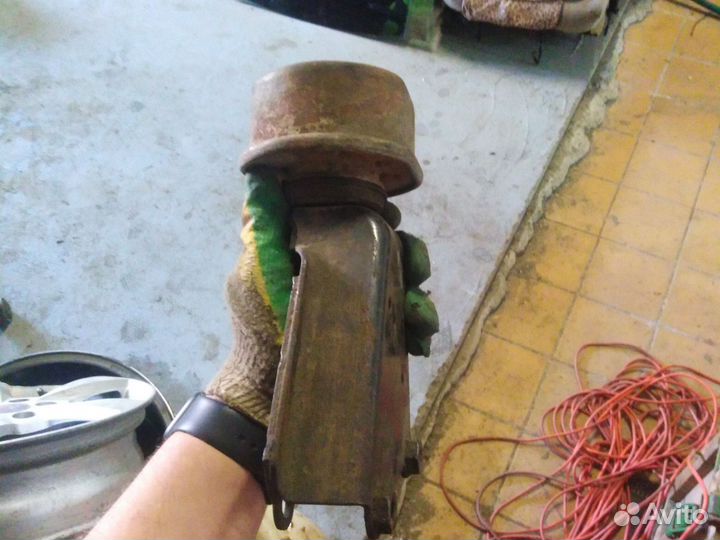 Опора двигателя Volkswagen tranporter