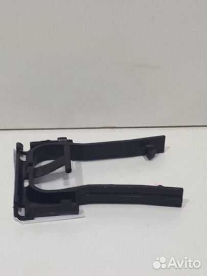 Крепление проводки датчиков 