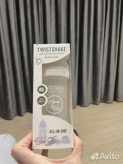 Бутылочка для кормления twistshake новая
