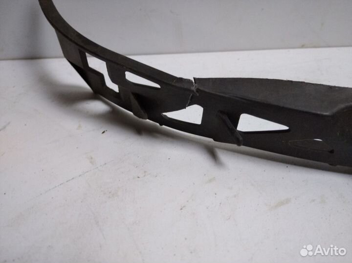 Крепление бампера Mazda Atenza