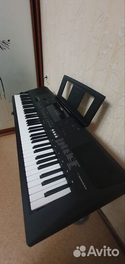 Синтезатор Yamaha PSR-EW410