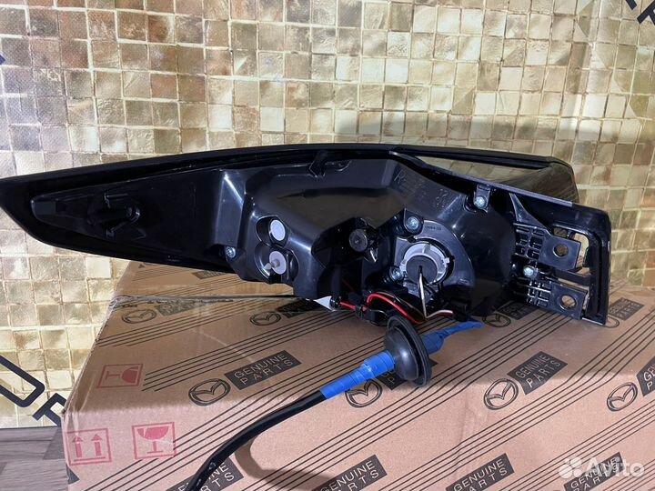 Фонарь задний правый Mazda CX-5 2 17+ LED Ориг