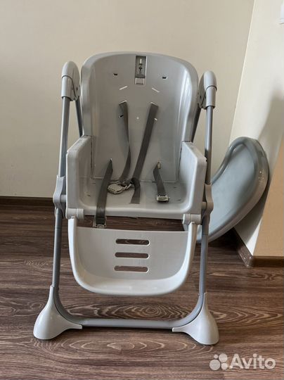 Стульчик для кормления capella