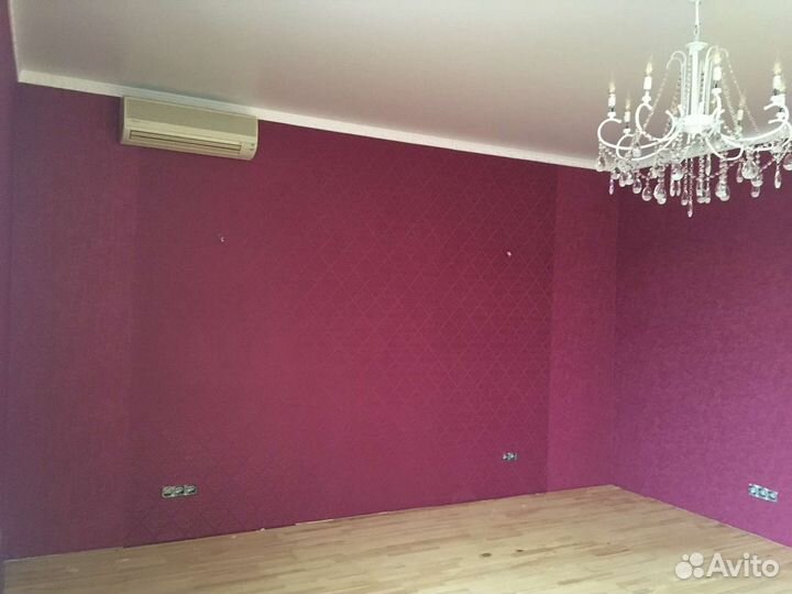 Поклейка обоев