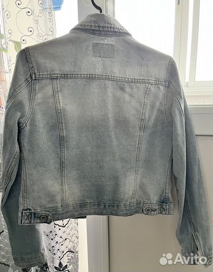 Джинсовая куртка