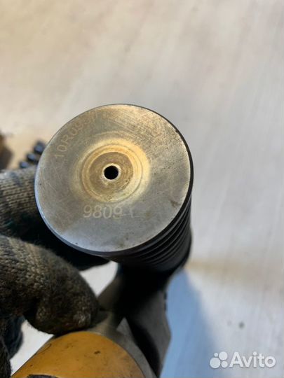 Форсунка Caterpillar