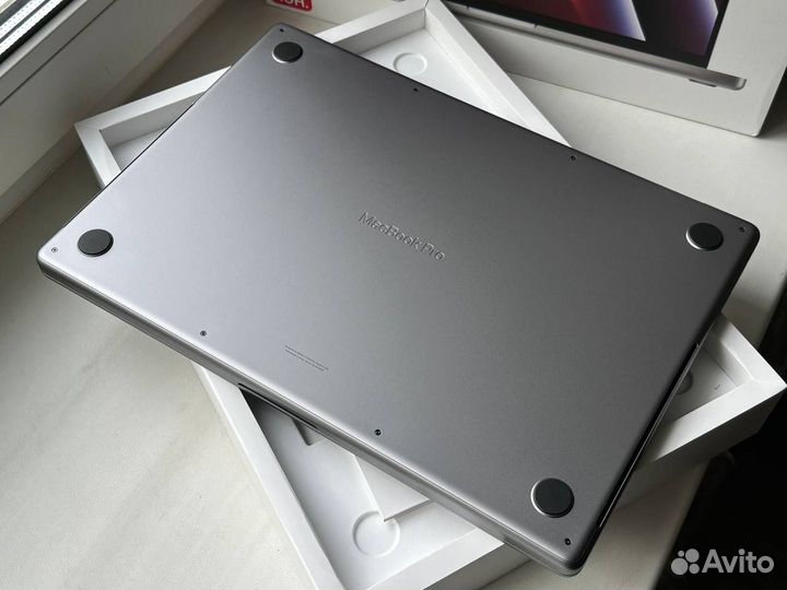 MacBook Pro 16 M2 Pro 16/1Tb 100%акб