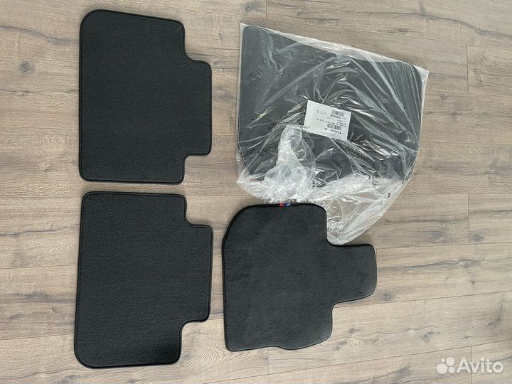 Оригинальные новые коврики BMW X3