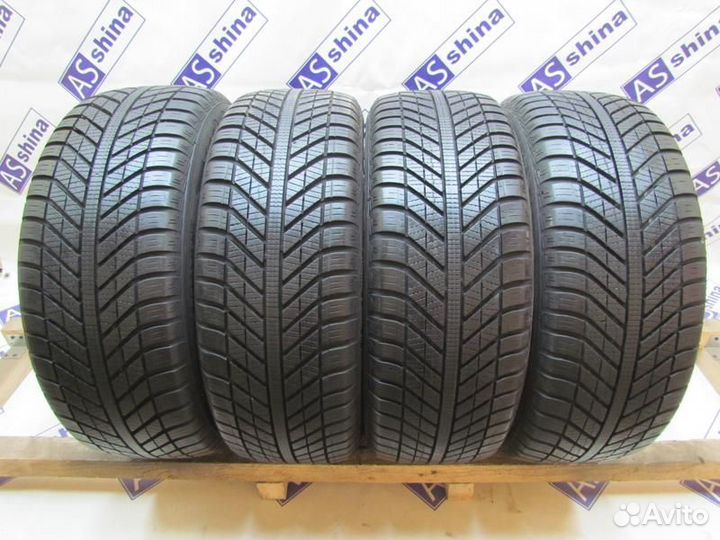 Goodyear Vector 4Seasons 205/55 R16 97P