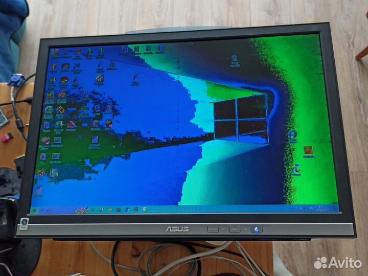 Монитор Asus MW221