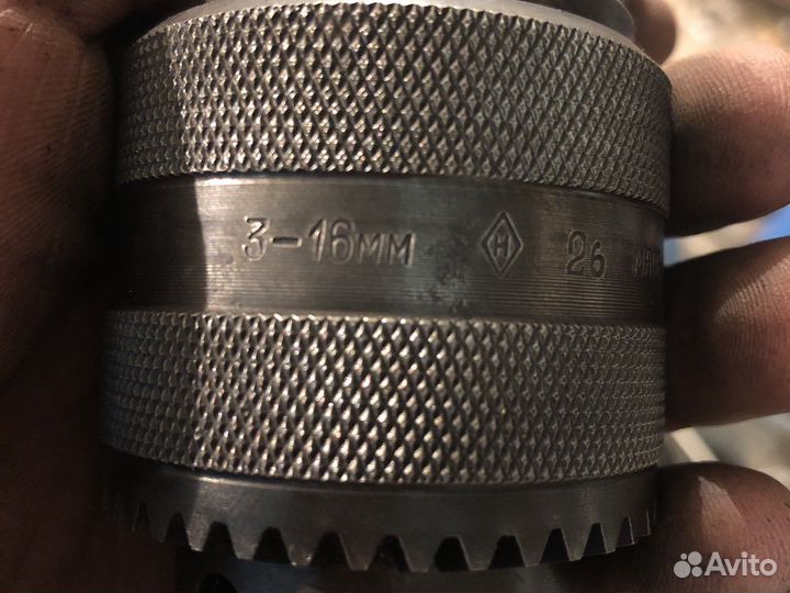 Патрон для дрели