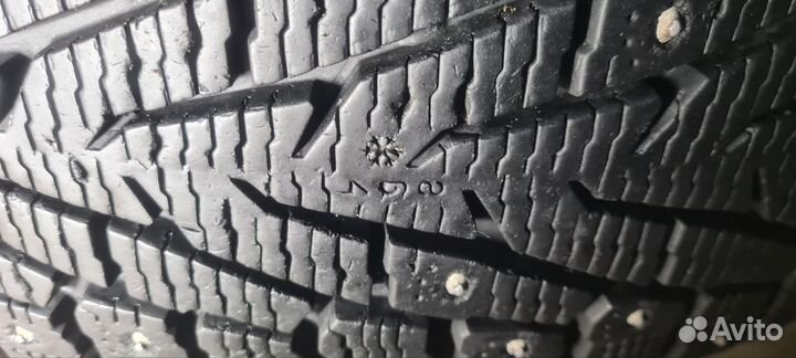 Nokian Tyres Hakkapeliitta 7 SUV 225/65 R17 106T