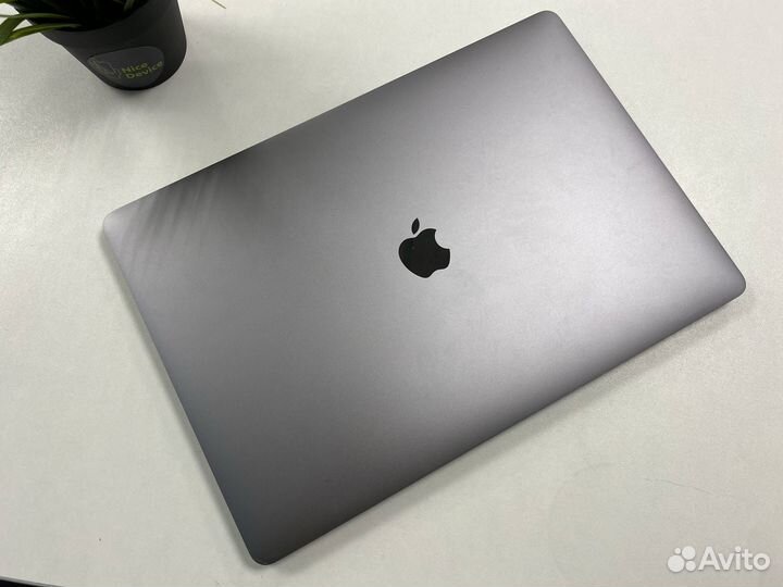 Macbook Pro 15 2017 16/256GB Space Gray