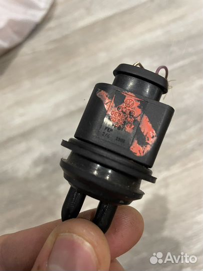 Датчик уровня омывающей жидкости vw polo