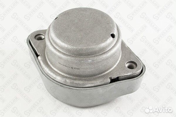 Подушка кпп Audi A4 2.4-3.0/2.5TDi 98, VW Passat