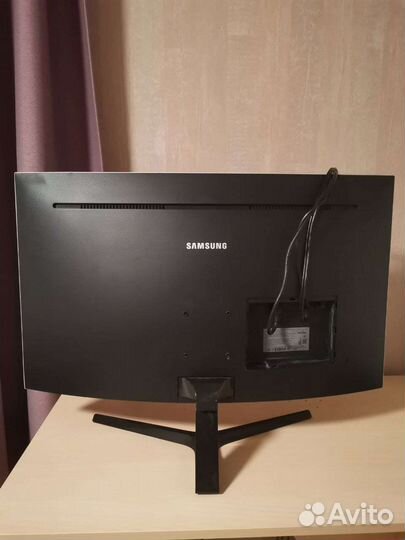 Игровой монитор Samsung 32'