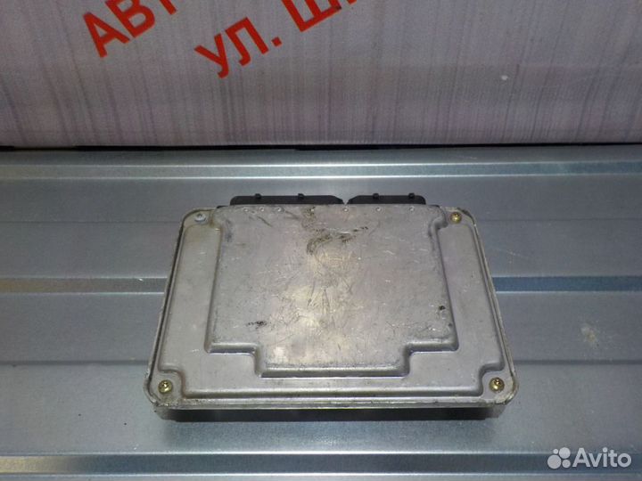 Блок управления двигателем Фольксваген Пассат Б5