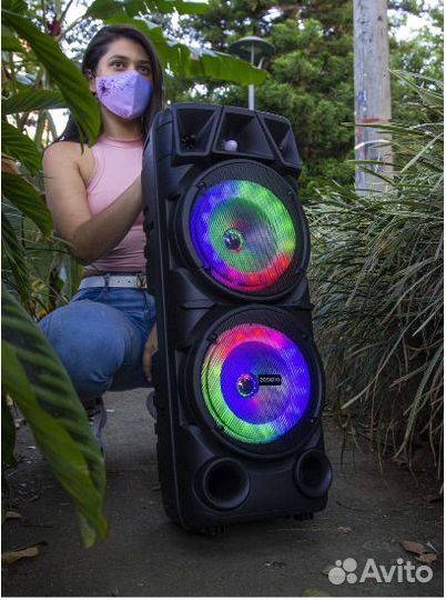 Беспроводная блютуз колонка