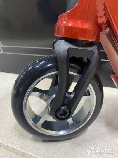 Самокат трюковой Tech Team Provokator