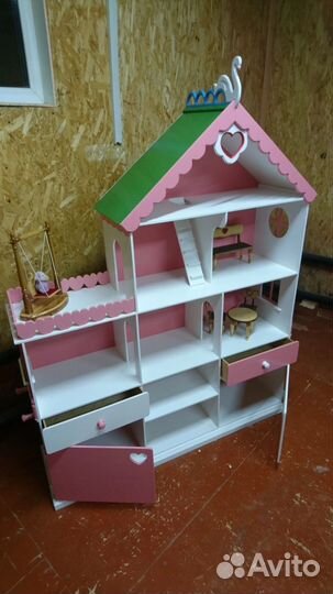 Домик кукольный