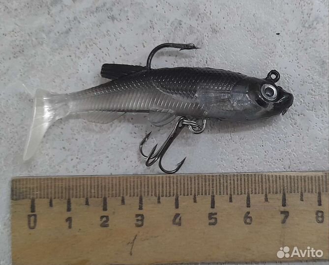 Оснащенный виброхвост