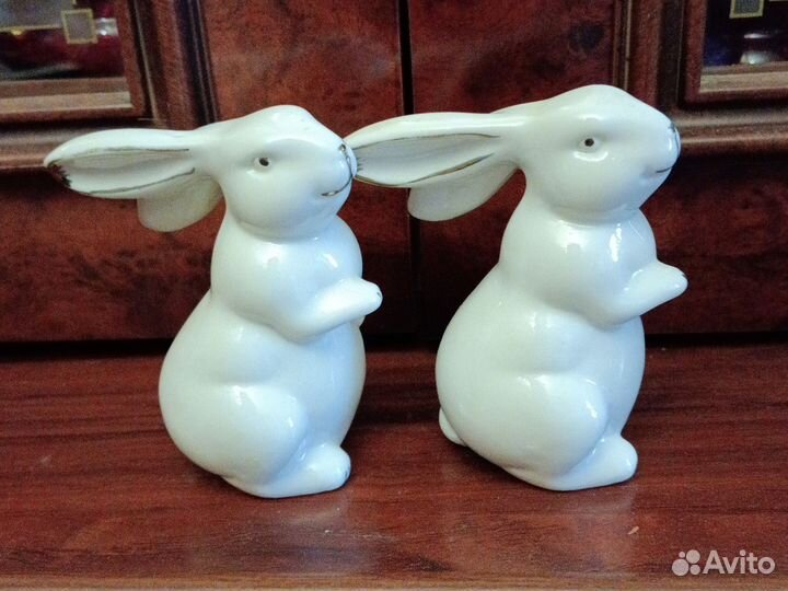 Фарфоровые статуэтки заяц (кролик)