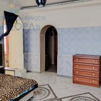 Дом 180 м² на участке 6,2 сот.