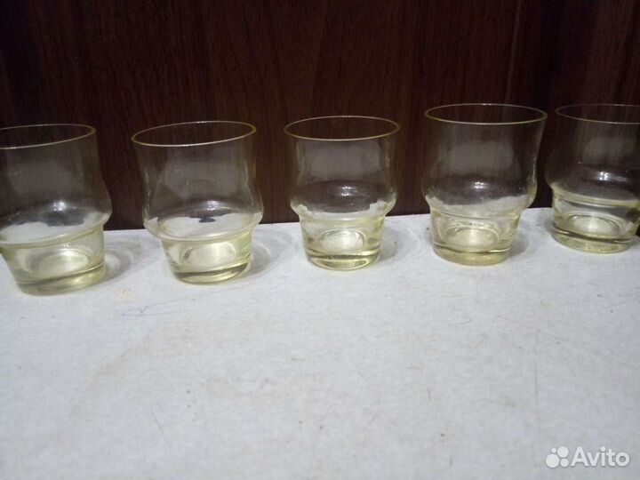 Стопки. Рюмки. Жёлтого цвета. СССР