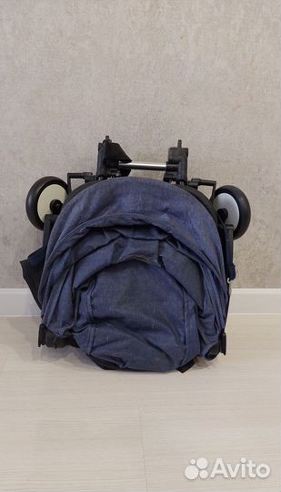 Продам прогулочную коляску