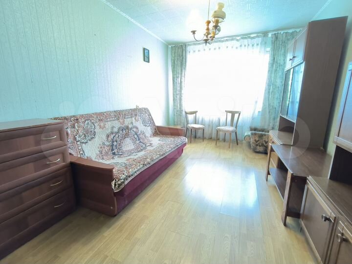 2-к. квартира, 52 м², 3/5 эт.