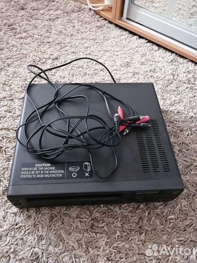 Видео магнитофон Toshiba