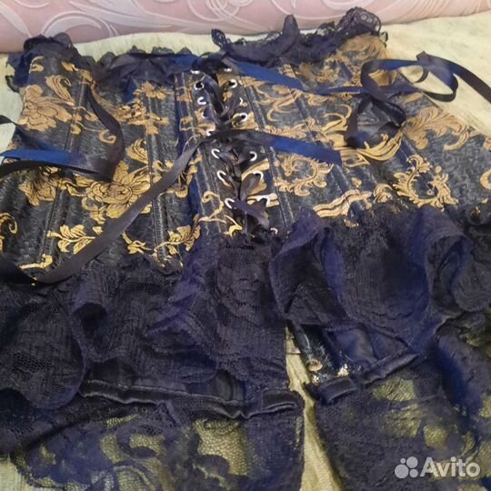 Корсет утягивающий на шнуровке