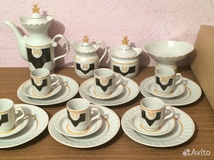 Сервиз Золотой Пегас