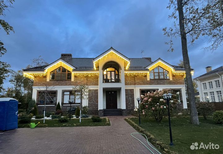 Праздничная подсветка гирляндами