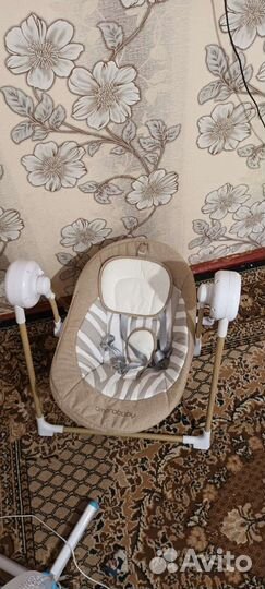 Детские электронные качели amarobaby