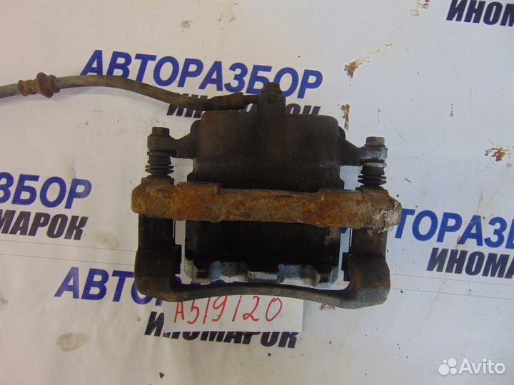 Суппорт передний левый для Nissan X-Trail 1 2001