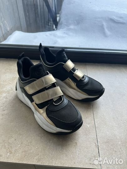 Michael kors кроссовки 37,5