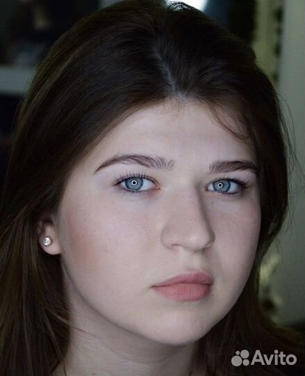 Модель на брови/ресницы