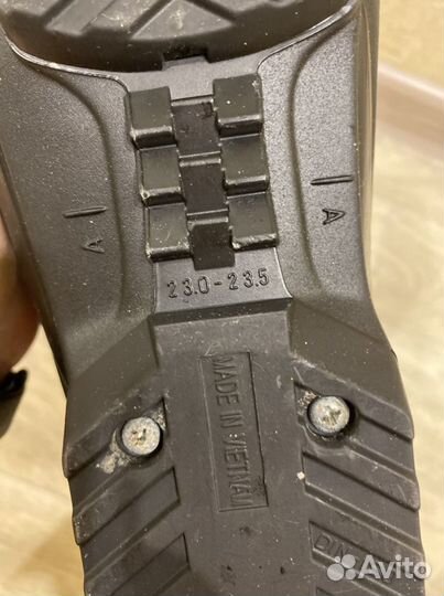 Горнолыжные ботинки