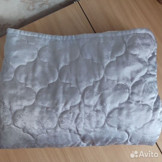 Покрывало на кровать