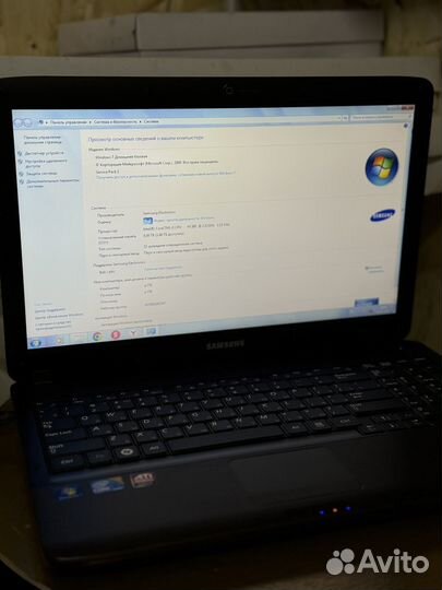 Samsung Intel(R) Core(TM) i3
